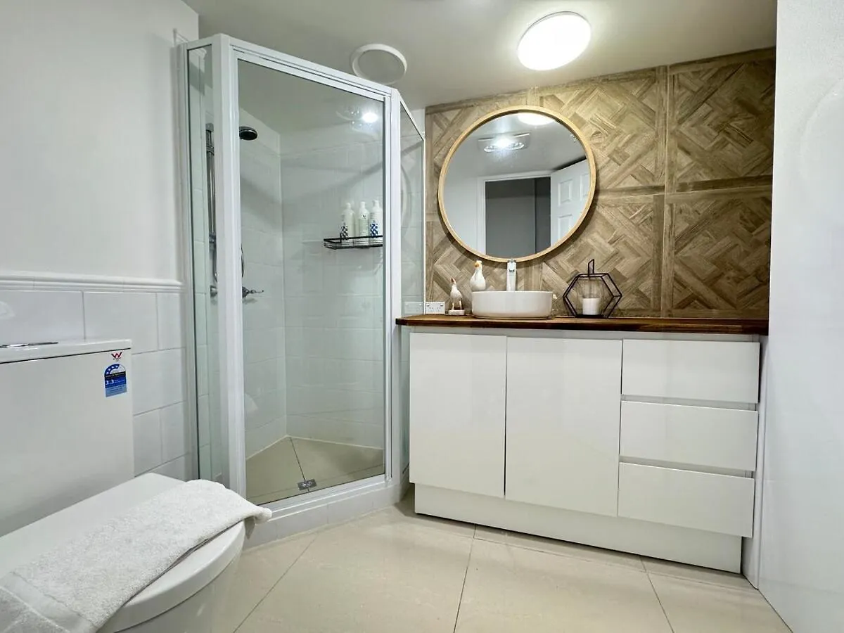 Apartamento Moroccan Beachfront 2Bdr-Apt In Surfers Paradise Gold Coast Austrália